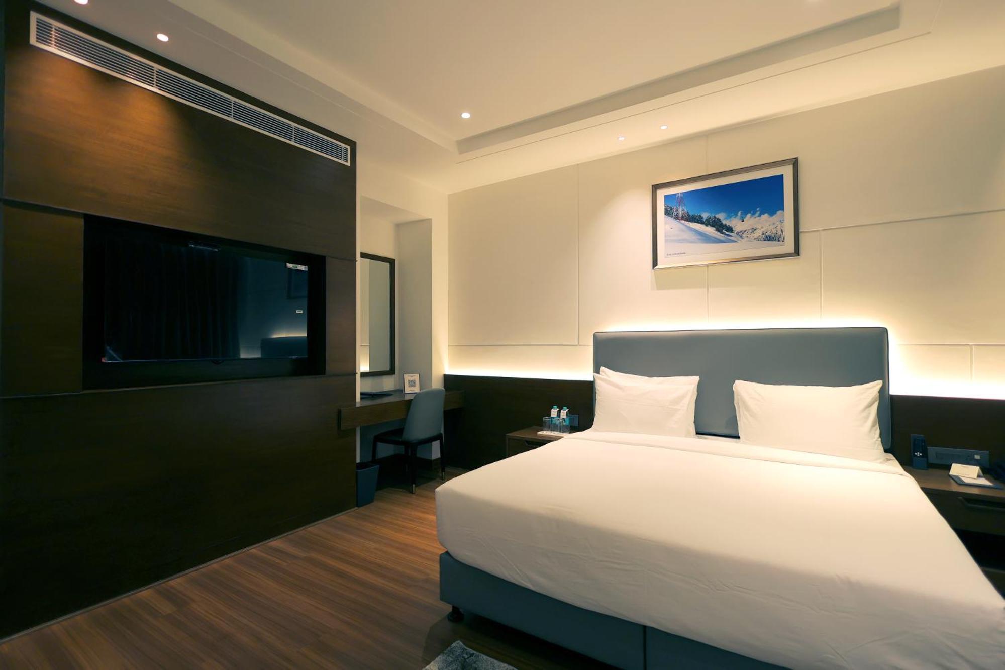 Pride Elite Haridwar Hotel Kültér fotó